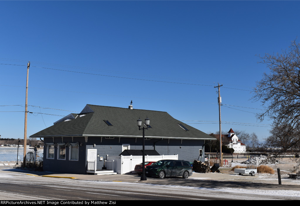 Kewaunee Green Bay & Western Railroad Station